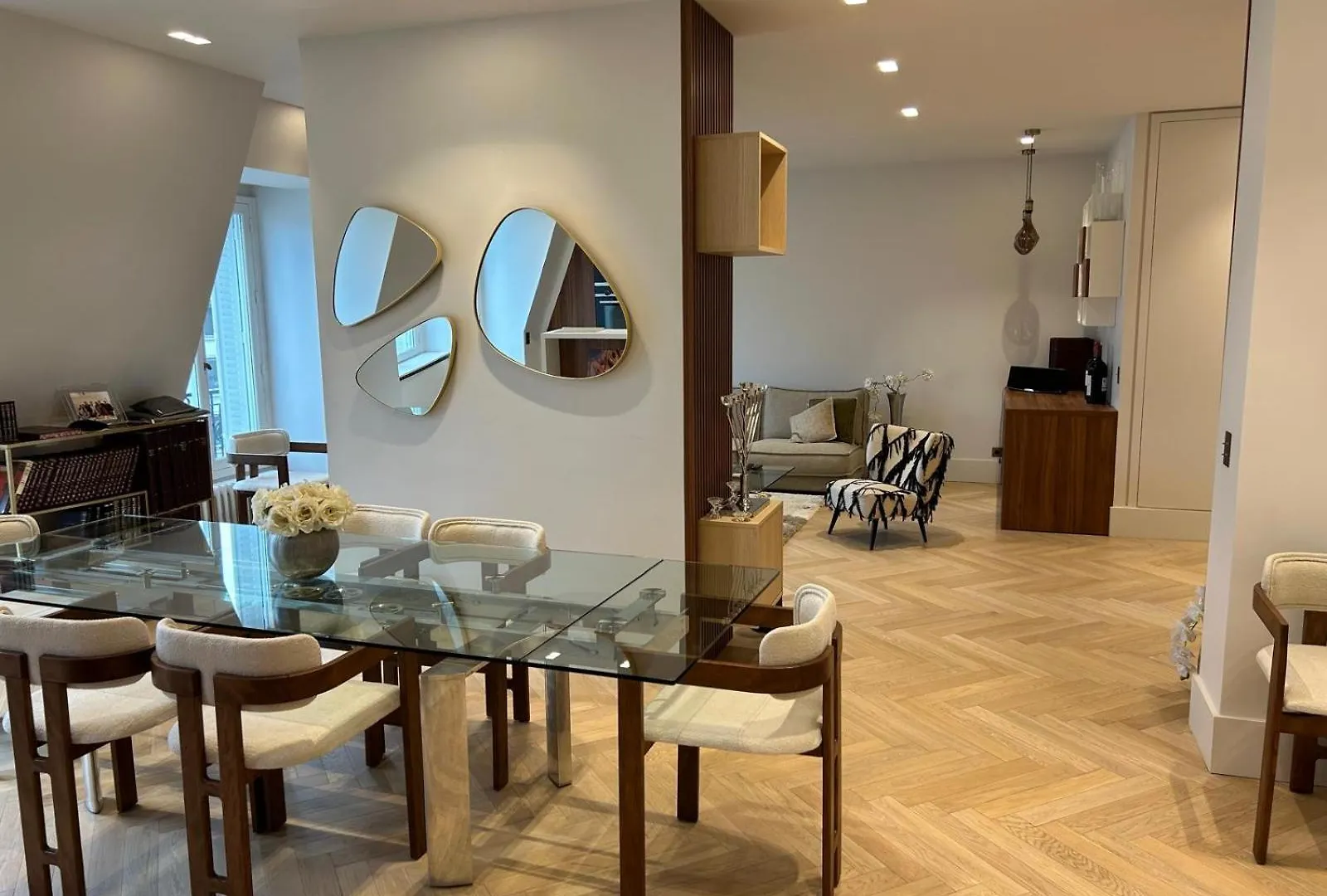 Luxueux Appartement Metro George V - Hermes - Champs-Elysees - Arc De Triomphe Paris